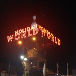 Leuchtreklame vom Holiday World Maspalomas aus Gran Canaria